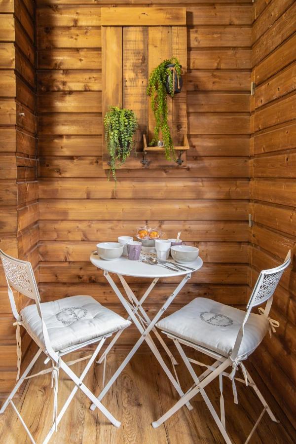 Cosmo Ideal Famille Rue Carnot Annecy Zewnętrze zdjęcie