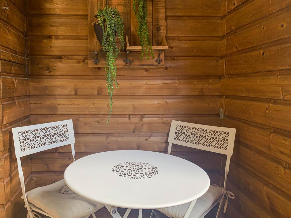 Cosmo Ideal Famille Rue Carnot Annecy Zewnętrze zdjęcie